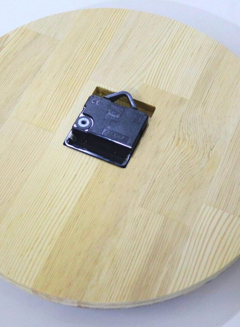 Personalized Wedding Clock Gift | TimelessLove®